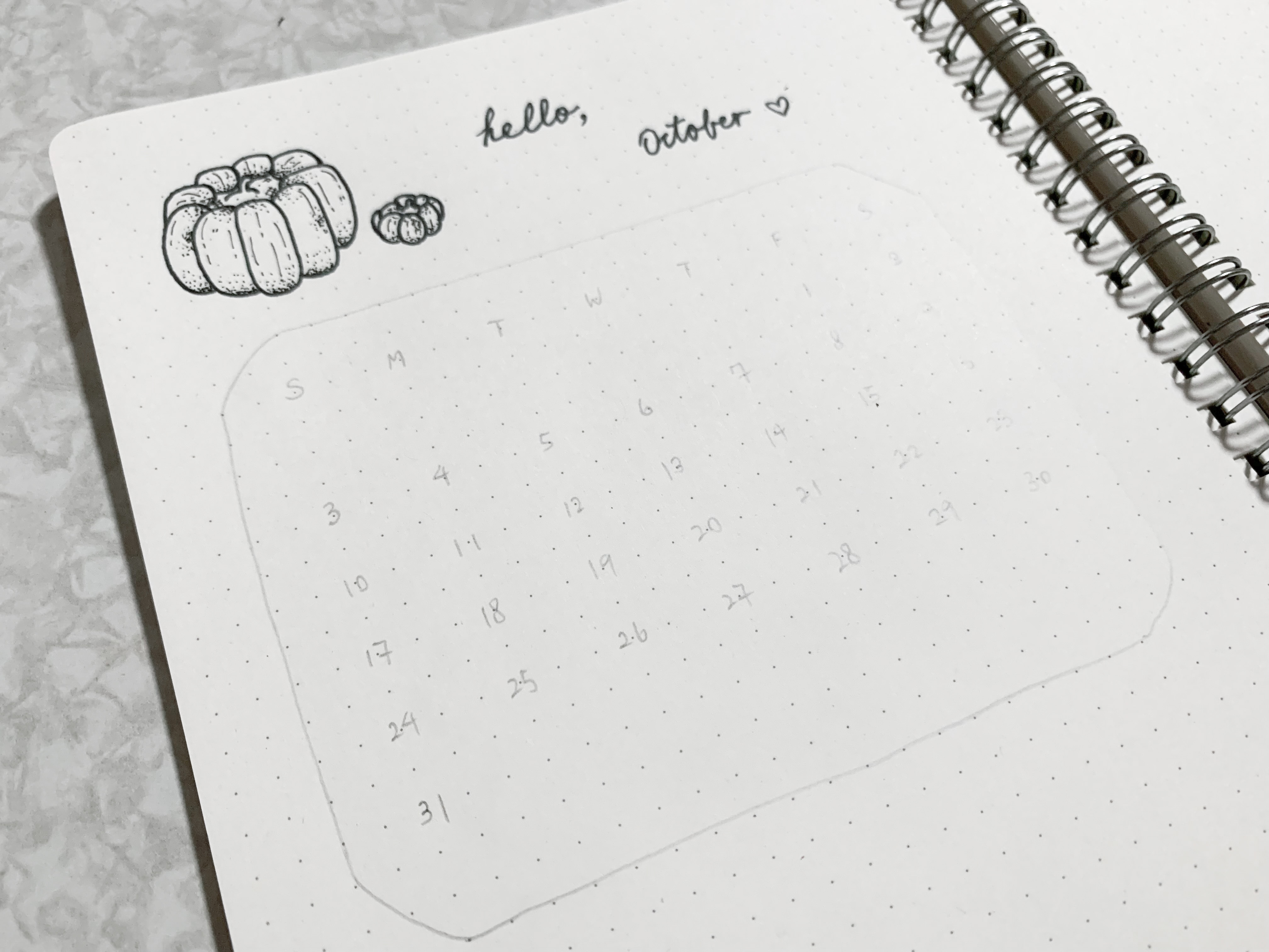 Bullet journal monthly spread ideas #2 - Step 2